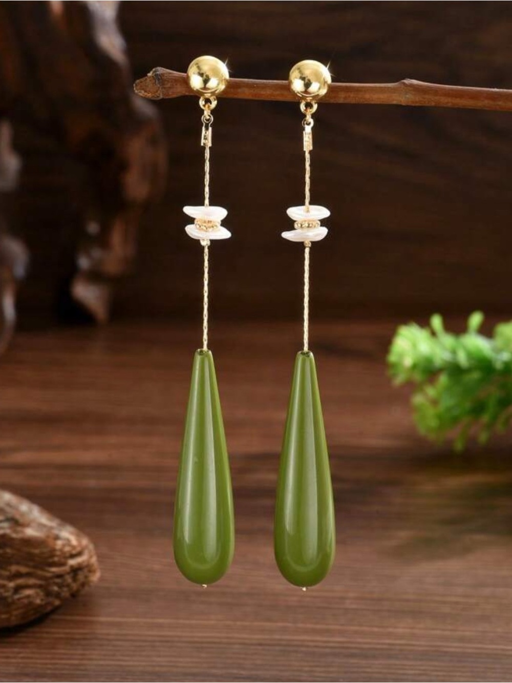 Olive Drop Earrings N1489 - Picture 2 of 3